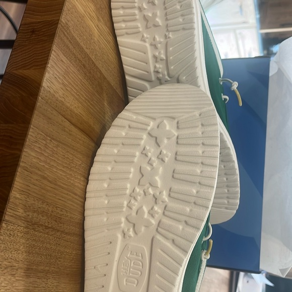 Hey Dude Wally Fairway Pine Men’s Size 10 - Picture 6 of 7